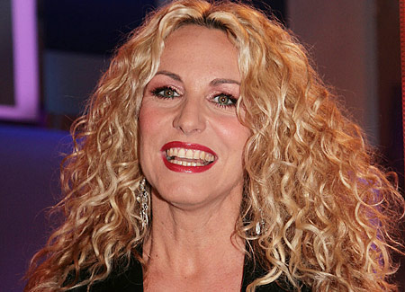 Sanremo 2010, Antonella Clerici vorrebbe sul palco Pausini, Ventura, Littizzetto, Hunziker e Incontrada