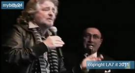Beppe Grillo contro Pippo Baudo: "Io mandai a fanculo i socialisti e tu ti dissociasti, merda" (Video)