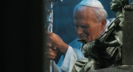 Canone Rai 2012, spot con Papa Giovanni Paolo II: è polemica