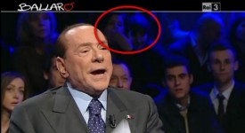 Ballarò: due donne prendono in giro Berlusconi (gallery)