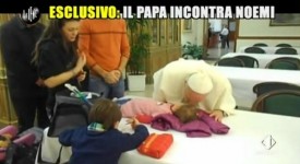 Le Iene, il Papa accoglie la piccola Noemi in Vaticano: nuovo appello per usare il metodo Stamina