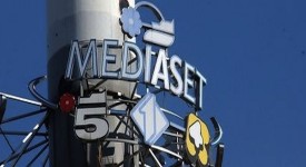 Mediaset, firmato l’accordo in esclusiva con Warner Bros e NBC Universal
